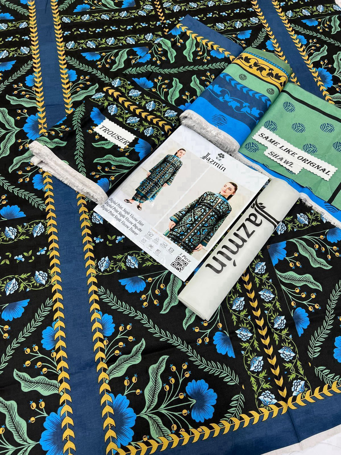 Viscose 3-Piece Suit - Winter Collection Warmth & Style Combined!