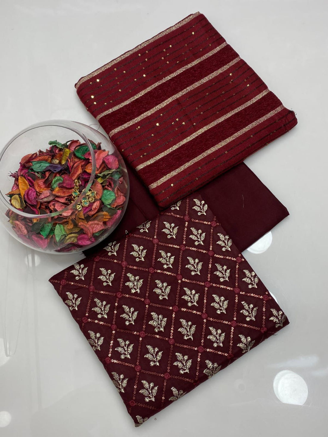 *Premium Embroidered Linen Suit with Pashmina Wool Shawl – 3 Piece Winter Collection